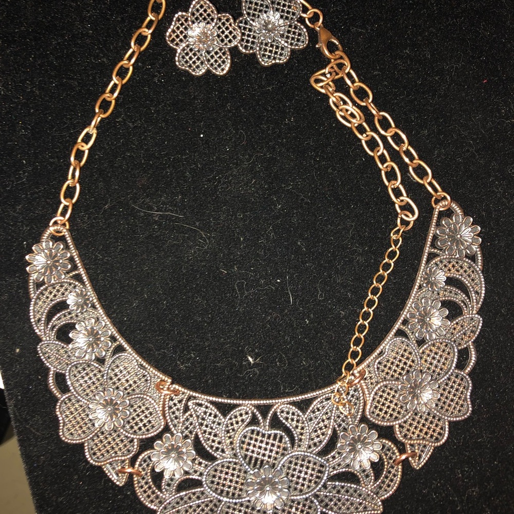 Flower chain